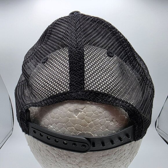 Chris Young 2016 World Tour Mesh Trucker Hat Adjustable Black Collectible Cap - Picture 3 of 10
